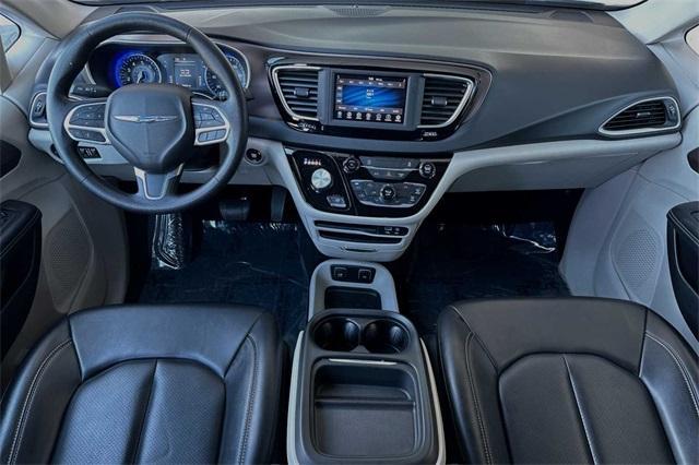 2020 Chrysler Voyager Vehicle Photo in ELK GROVE, CA 95757-8703