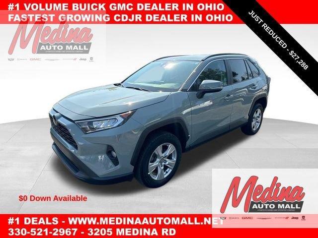 2020 Toyota RAV4 Vehicle Photo in MEDINA, OH 44256-9631