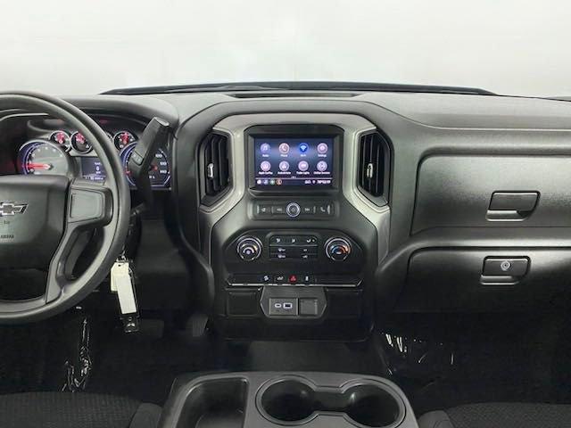 2021 Chevrolet Silverado 1500 Vehicle Photo in BROCKTON, MA 02301-7113