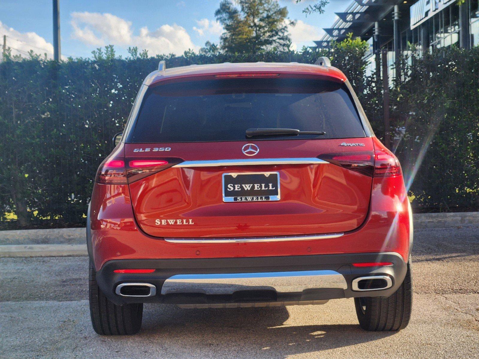 2024 Mercedes-Benz GLE Vehicle Photo in HOUSTON, TX 77079