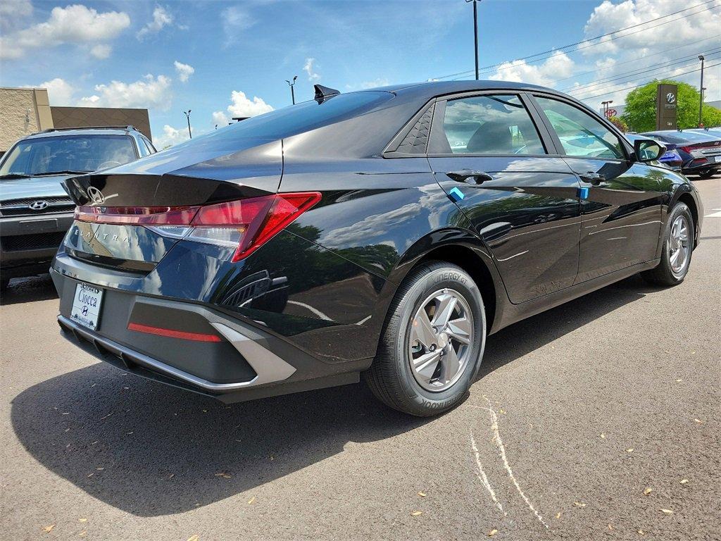 2024 Hyundai ELANTRA Vehicle Photo in Muncy, PA 17756