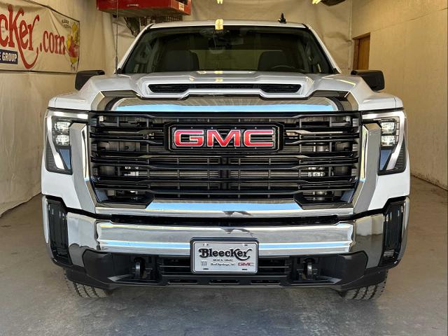 2024 GMC Sierra 2500 HD Vehicle Photo in RED SPRINGS, NC 28377-1640