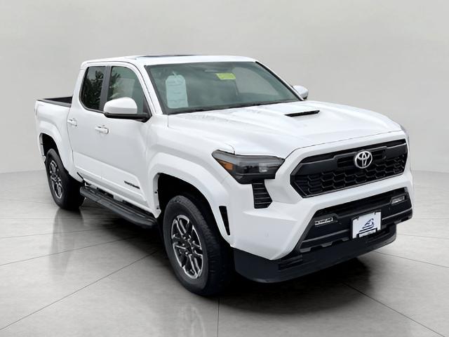 2024 Toyota Tacoma 4WD Vehicle Photo in Oshkosh, WI 54904