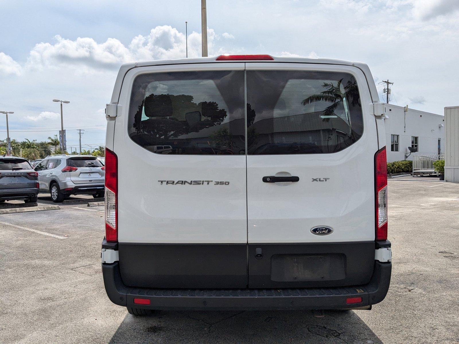 2021 Ford Transit Passenger Wagon Vehicle Photo in Miami, FL 33015