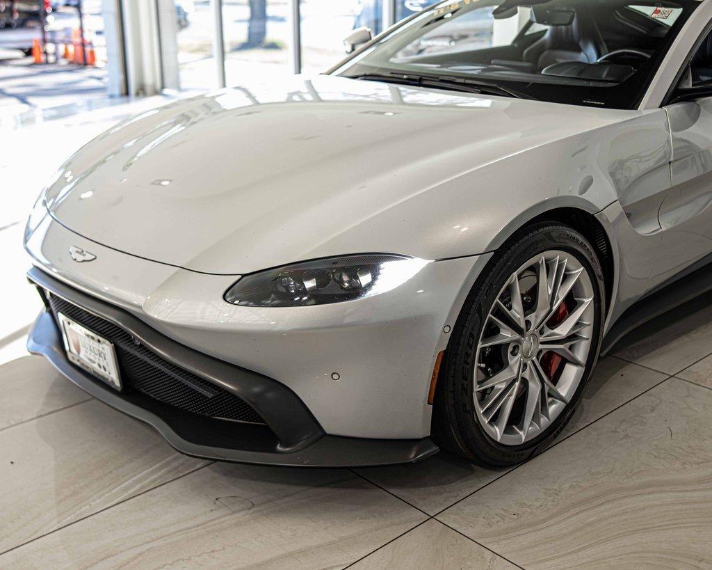 2021 Aston Martin Vantage Vehicle Photo in Plainfield, IL 60586