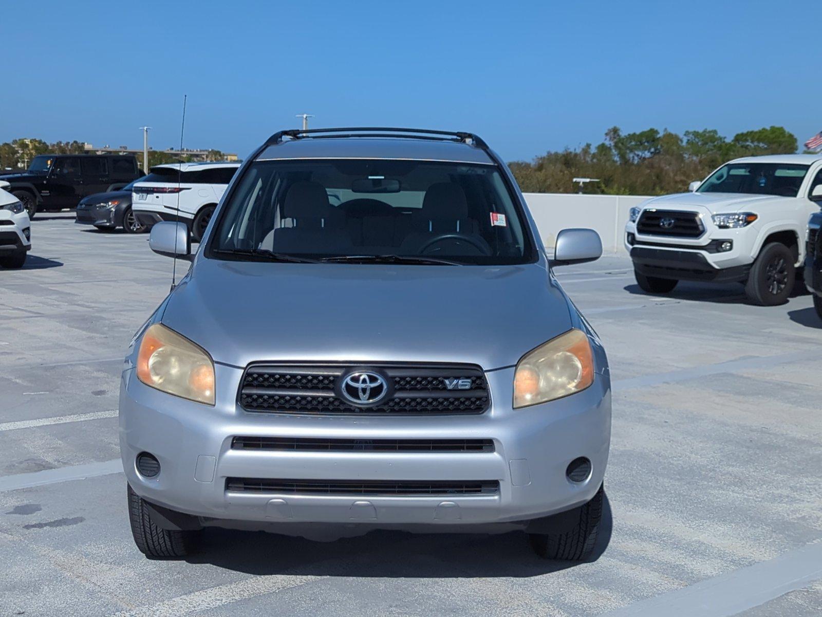 2008 Toyota RAV4 Vehicle Photo in Ft. Myers, FL 33907