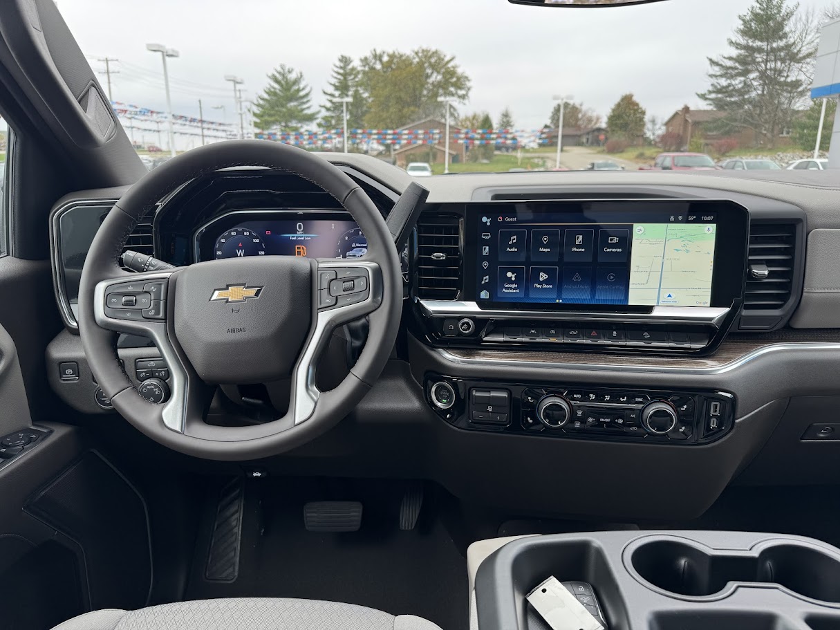 2025 Chevrolet Silverado 1500 Vehicle Photo in BOONVILLE, IN 47601-9633