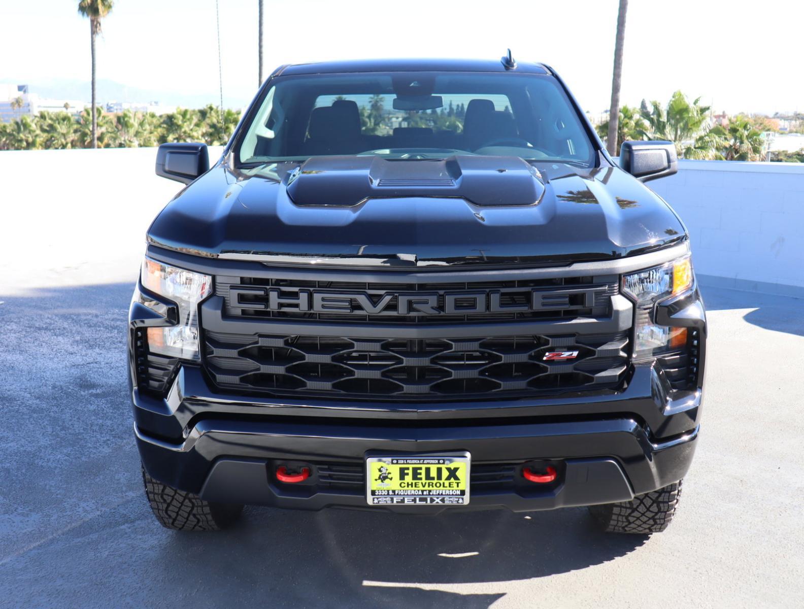 2025 Chevrolet Silverado 1500 Vehicle Photo in LOS ANGELES, CA 90007-3794