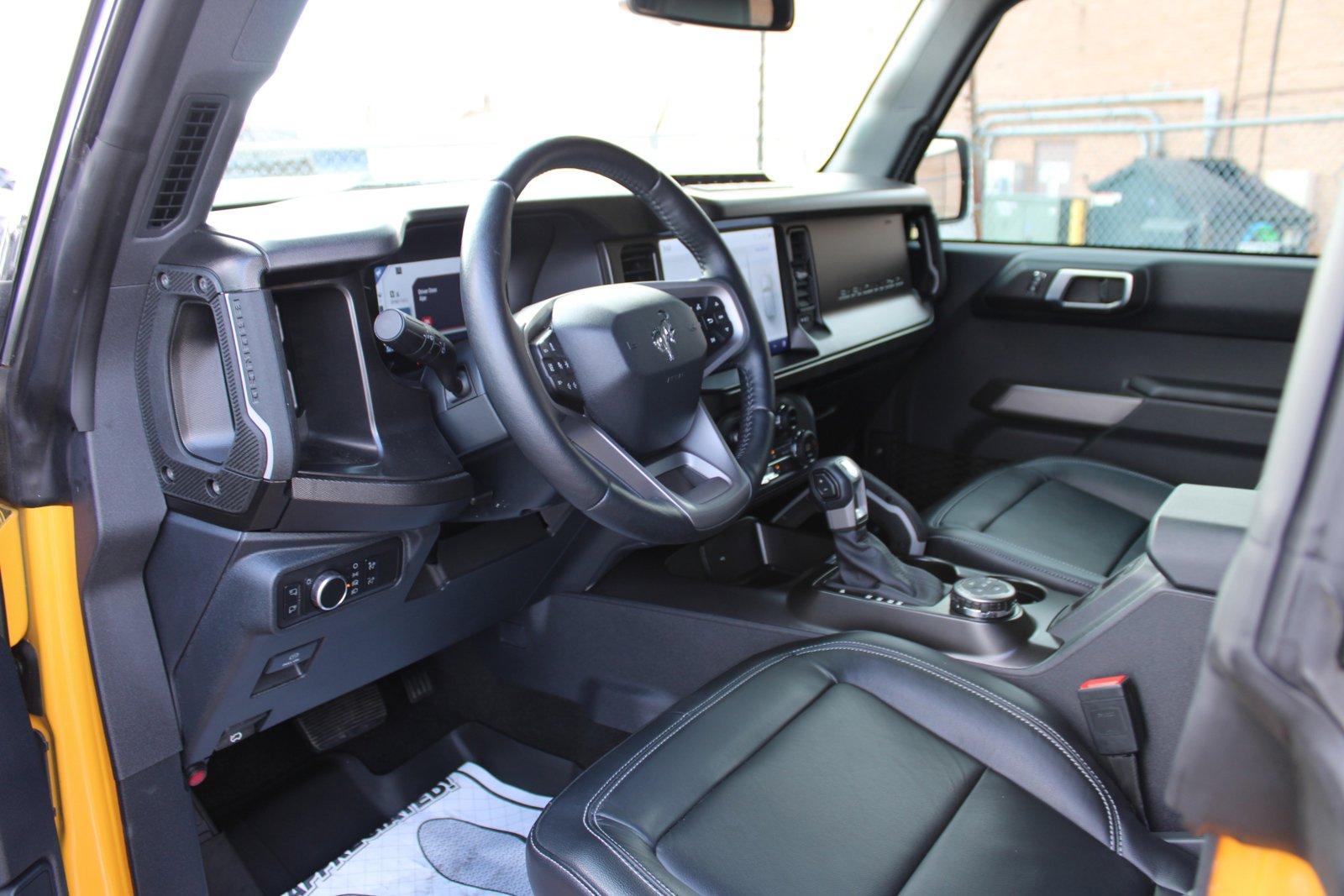 2021 Ford Bronco Vehicle Photo in Plainfield, IL 60586