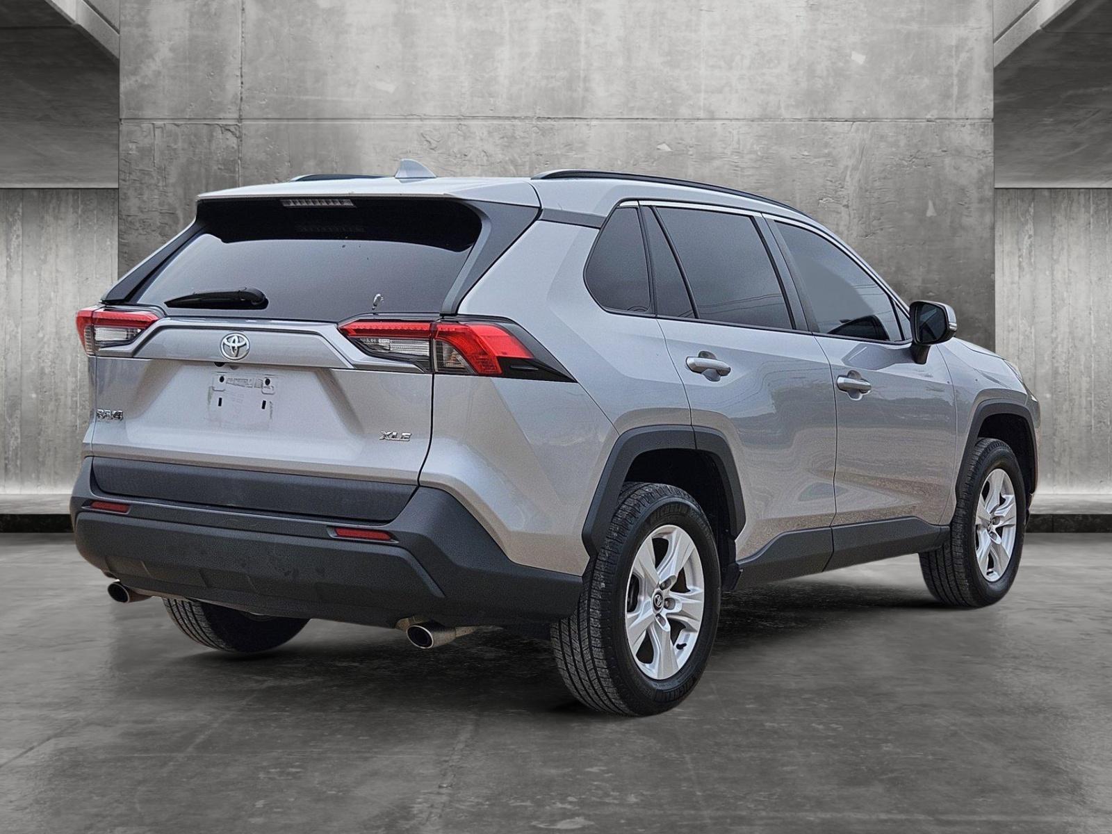 2020 Toyota RAV4 Vehicle Photo in WACO, TX 76710-2592