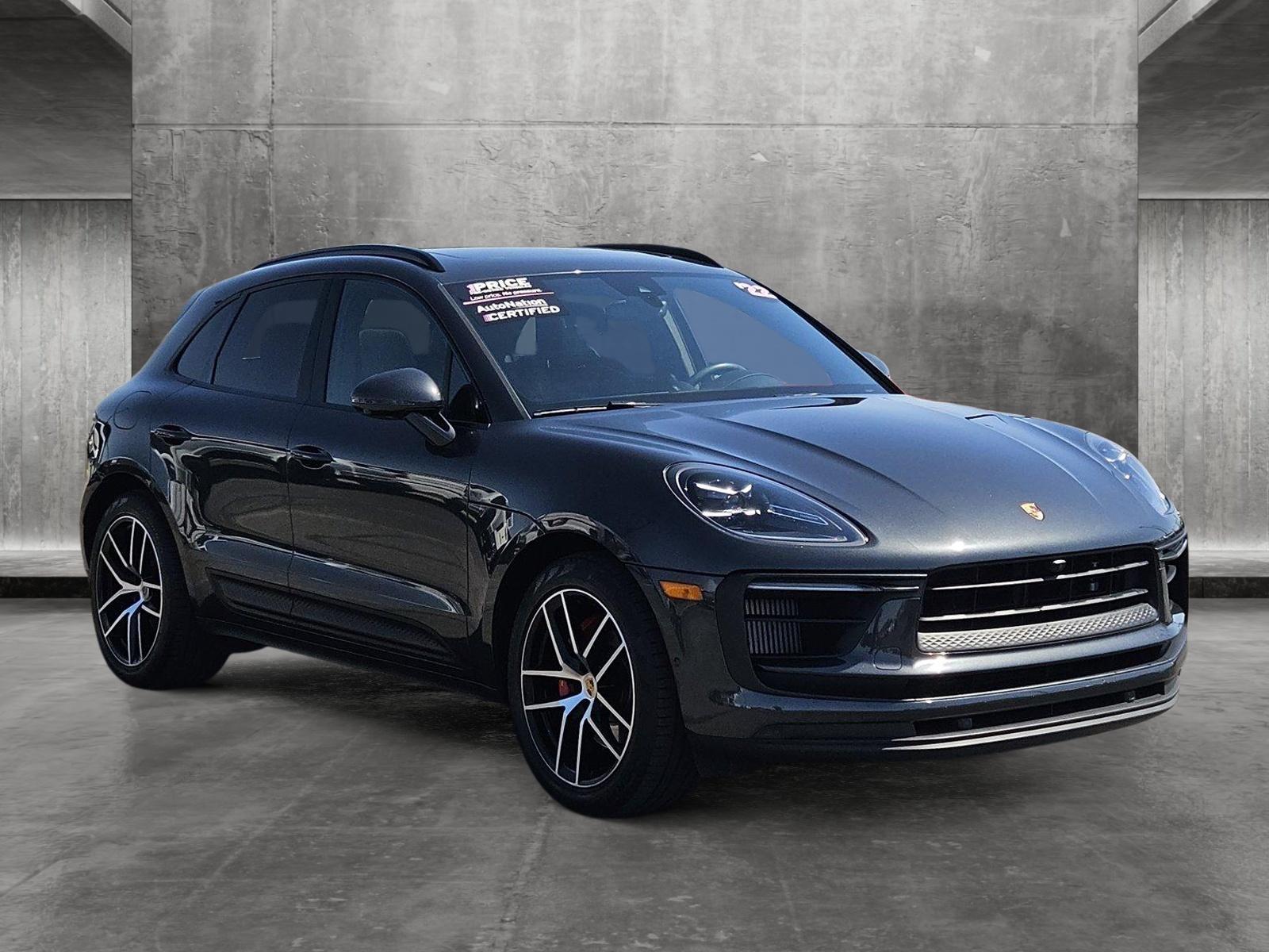 2022 Porsche Macan Vehicle Photo in MESA, AZ 85206-4395