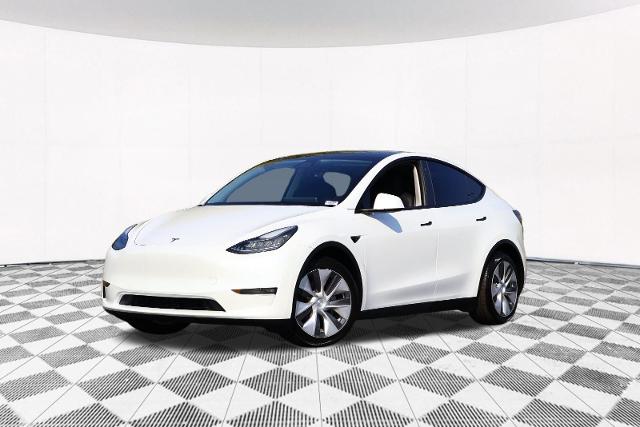 Used 2021 Tesla Model Y Long Range with VIN 5YJYGDEE9MF199647 for sale in Mc Henry, IL