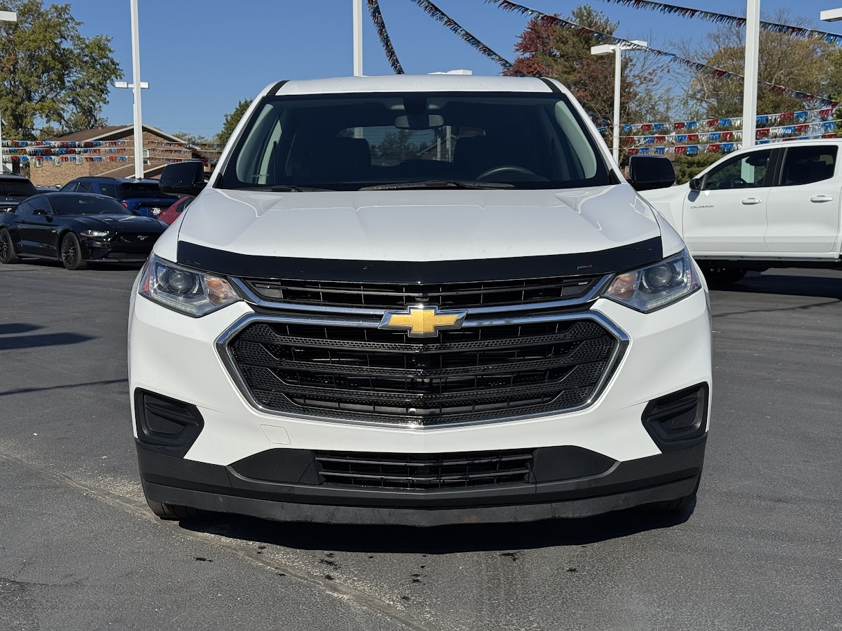 Used 2019 Chevrolet Traverse 1FL with VIN 1GNEVLKW3KJ237418 for sale in Boonville, IN