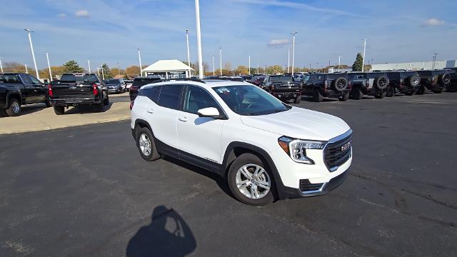 Used 2022 GMC Terrain SLE with VIN 3GKALTEV9NL129757 for sale in Columbus, OH