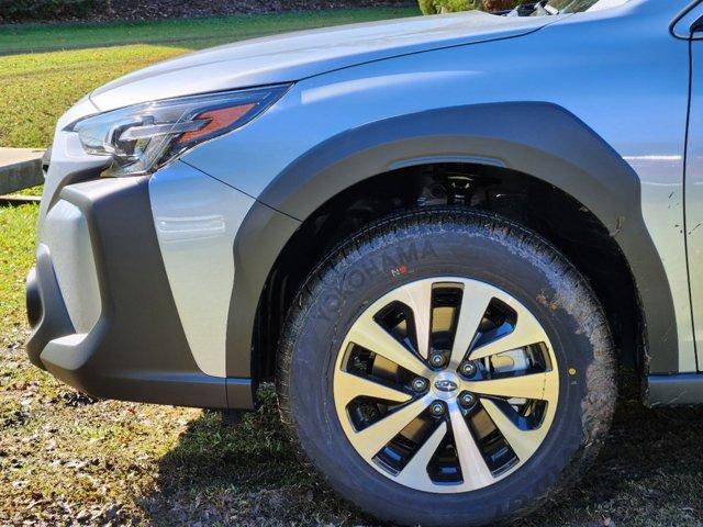 2025 Subaru Outback Vehicle Photo in DALLAS, TX 75209