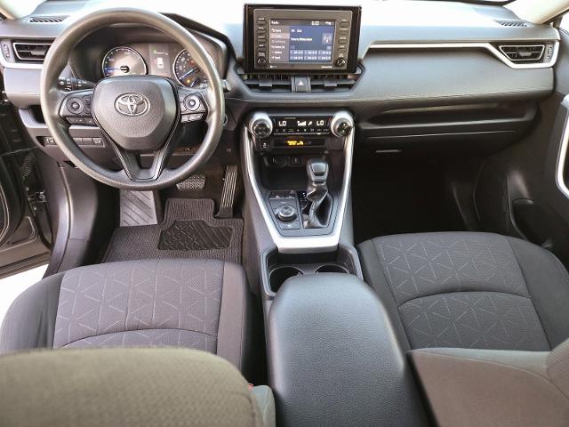 2020 Toyota RAV4 Vehicle Photo in Weatherford, TX 76087