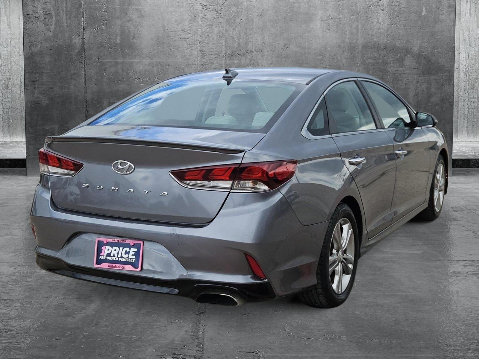 2018 Hyundai Sonata Vehicle Photo in NORTH RICHLAND HILLS, TX 76180-7199