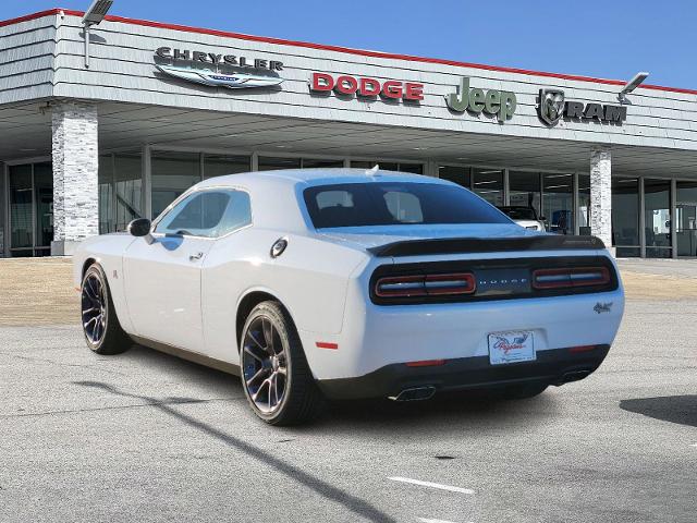 2023 Dodge Challenger Vehicle Photo in Ennis, TX 75119-5114