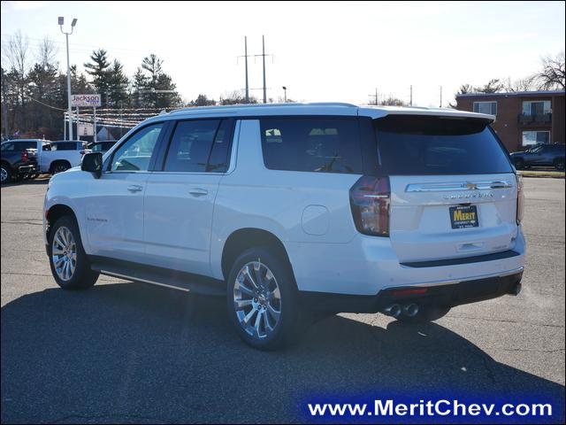 2023 Chevrolet Suburban Vehicle Photo in MAPLEWOOD, MN 55119-4794