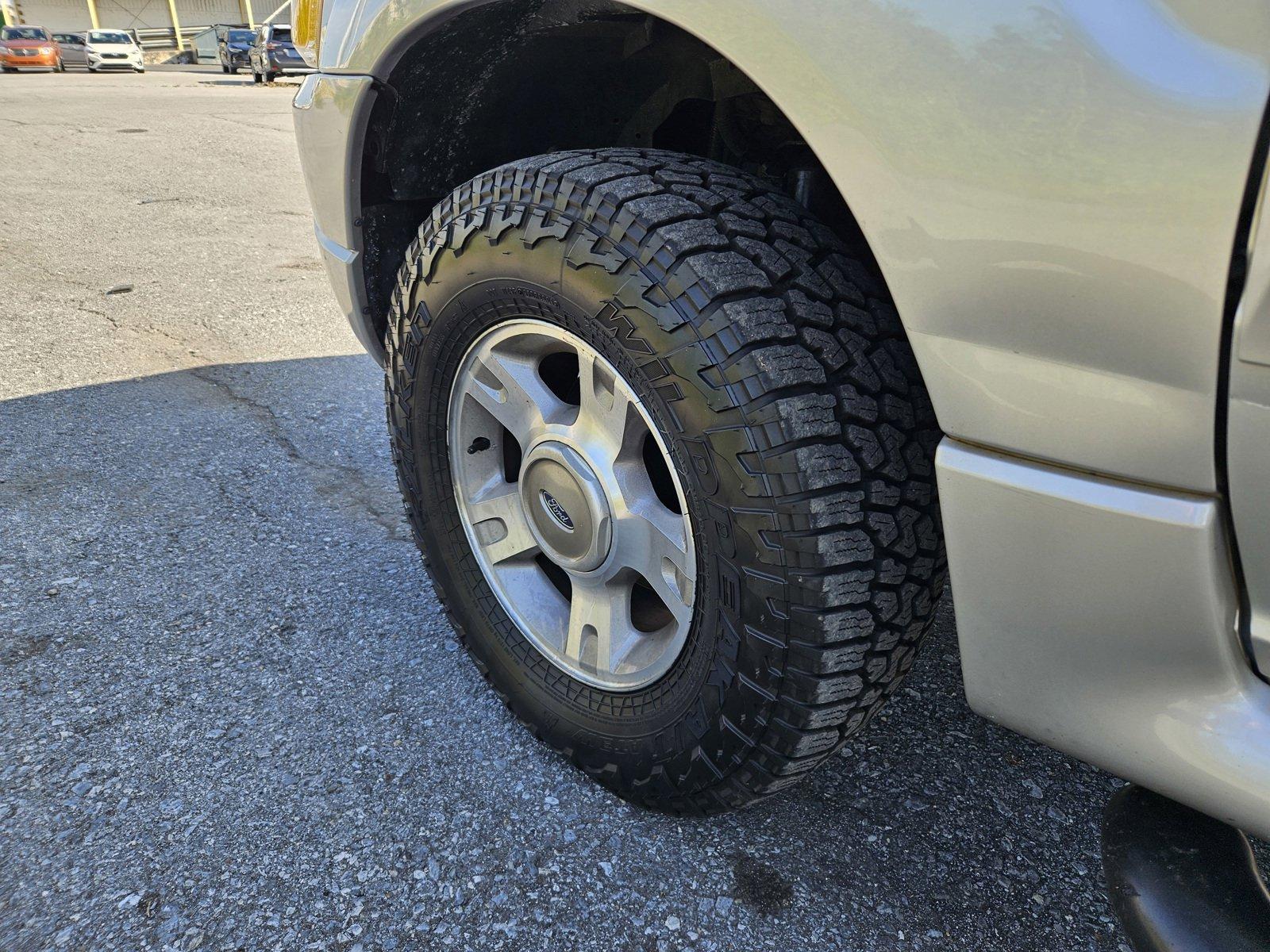 2004 Ford Explorer Sport Trac Vehicle Photo in Harrisburg, PA 17111