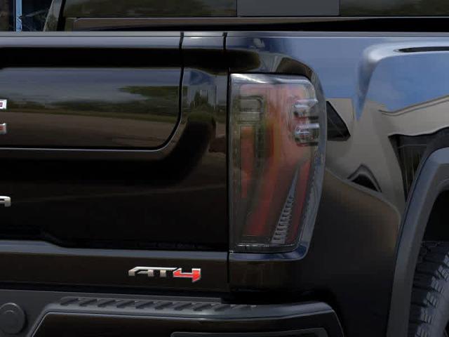 2024 GMC Sierra 2500 HD Vehicle Photo in ZELIENOPLE, PA 16063-2910