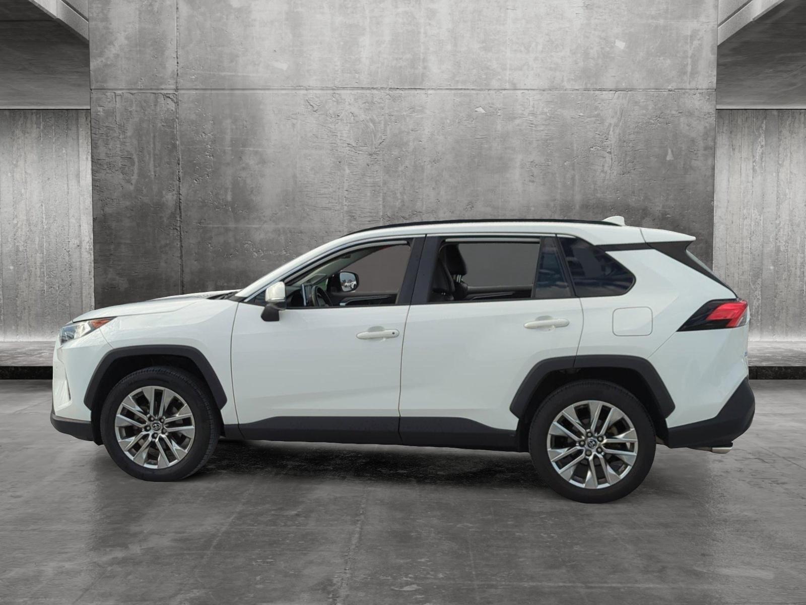 2019 Toyota RAV4 Vehicle Photo in Ft. Myers, FL 33907