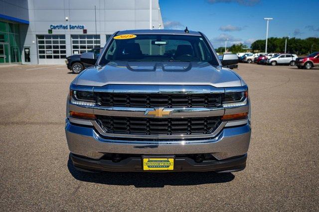 Used 2019 Chevrolet Silverado 1500 LD LT with VIN 2GCVKPEC4K1164290 for sale in Willmar, Minnesota