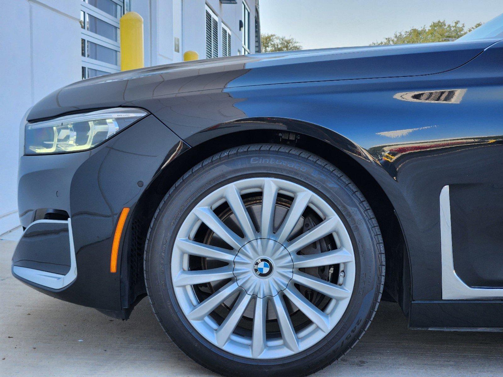 2022 BMW 740i Vehicle Photo in PLANO, TX 75024