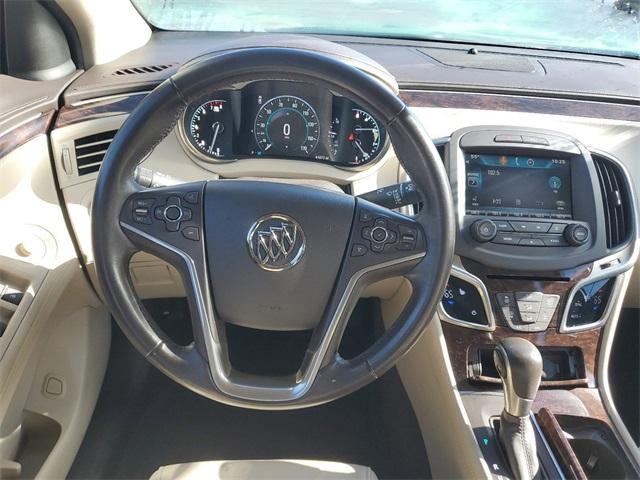 2015 Buick LaCrosse Vehicle Photo in GRAND BLANC, MI 48439-8139