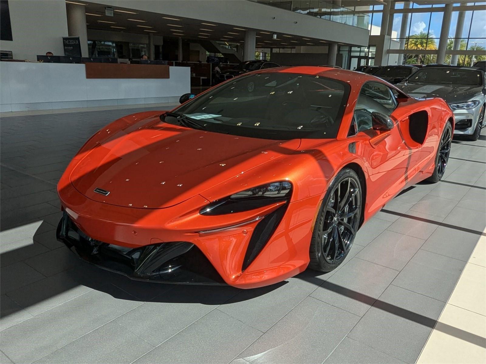 2023 McLaren Artura Vehicle Photo in Delray Beach, FL 33444