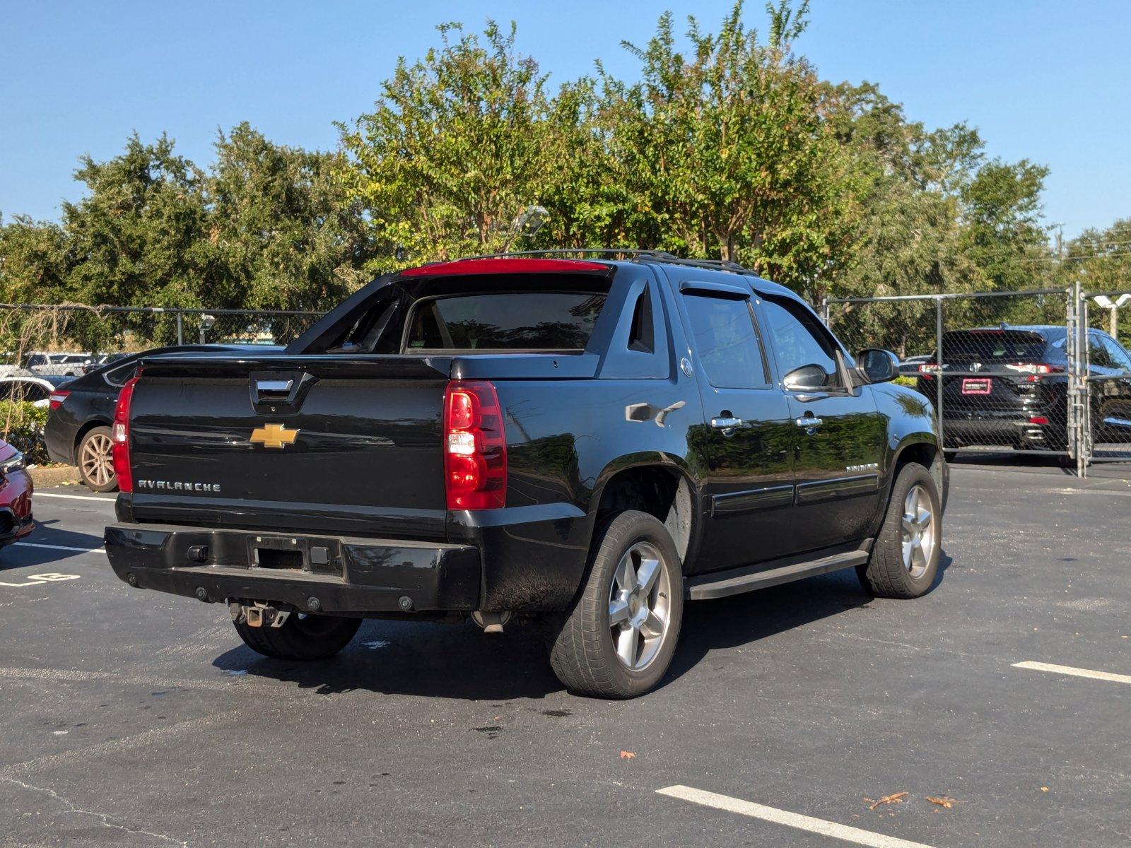 2013 Chevrolet Avalanche Vehicle Photo in Sanford, FL 32771