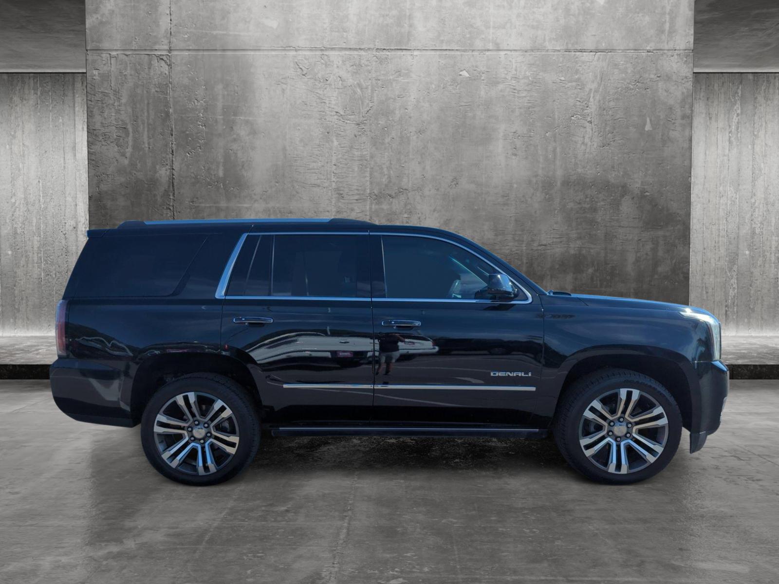 2019 GMC Yukon Vehicle Photo in Memphis, TN 38133