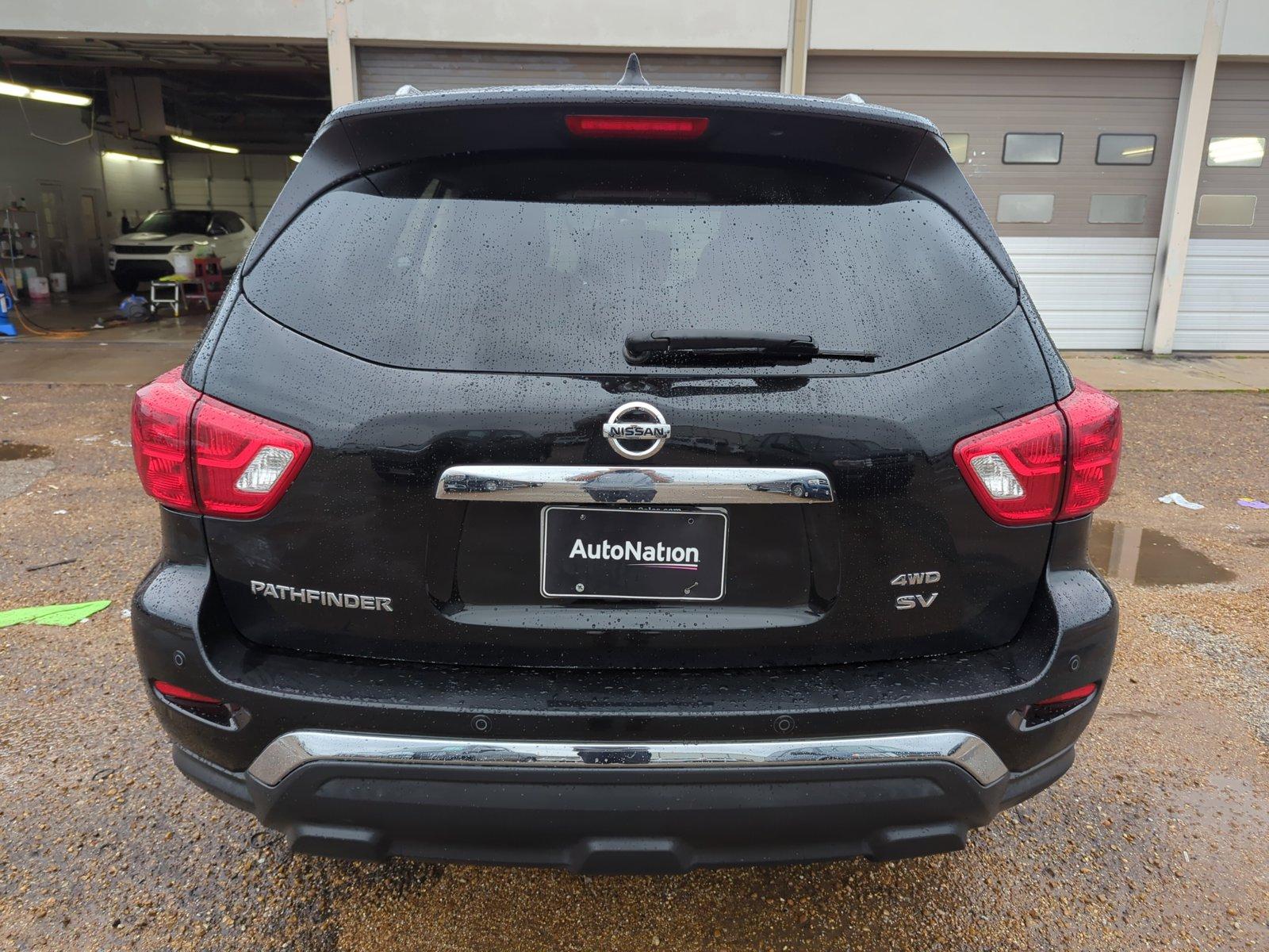 2019 Nissan Pathfinder Vehicle Photo in MEMPHIS, TN 38115-1503