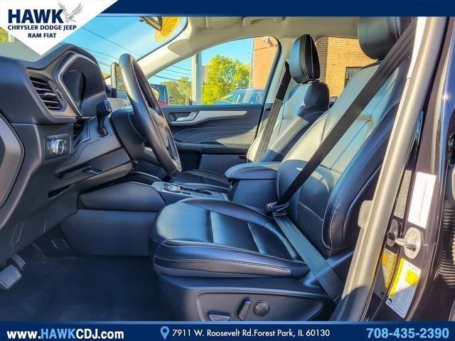 2022 Ford Escape Vehicle Photo in Saint Charles, IL 60174