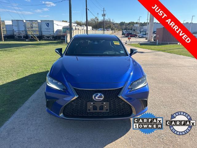 2022 Lexus ES 300h Vehicle Photo in Denison, TX 75020