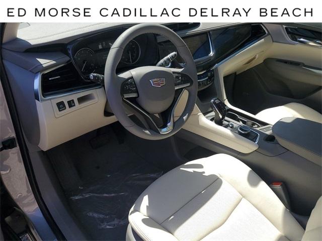 2024 Cadillac XT6 Vehicle Photo in DELRAY BEACH, FL 33483-3294