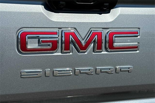 2024 GMC Sierra 1500 Vehicle Photo in ELK GROVE, CA 95757-8703