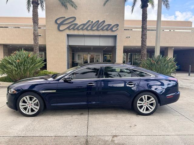 2017 Jaguar XJ Vehicle Photo in DELRAY BEACH, FL 33483-3294