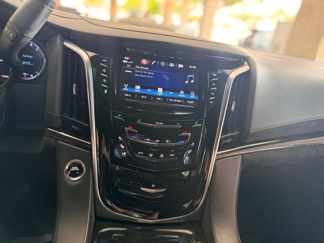 2018 Cadillac Escalade ESV Vehicle Photo in DELRAY BEACH, FL 33483-3294