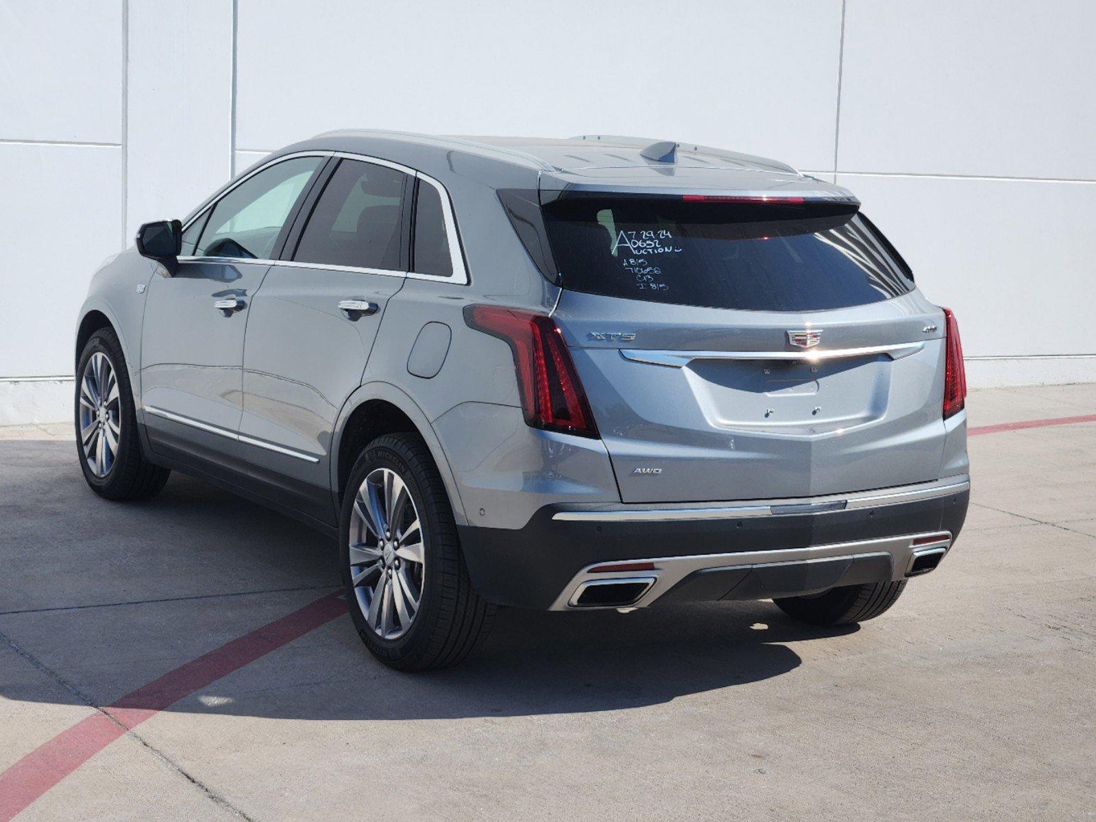 2024 Cadillac XT5 Vehicle Photo in GRAPEVINE, TX 76051-8302