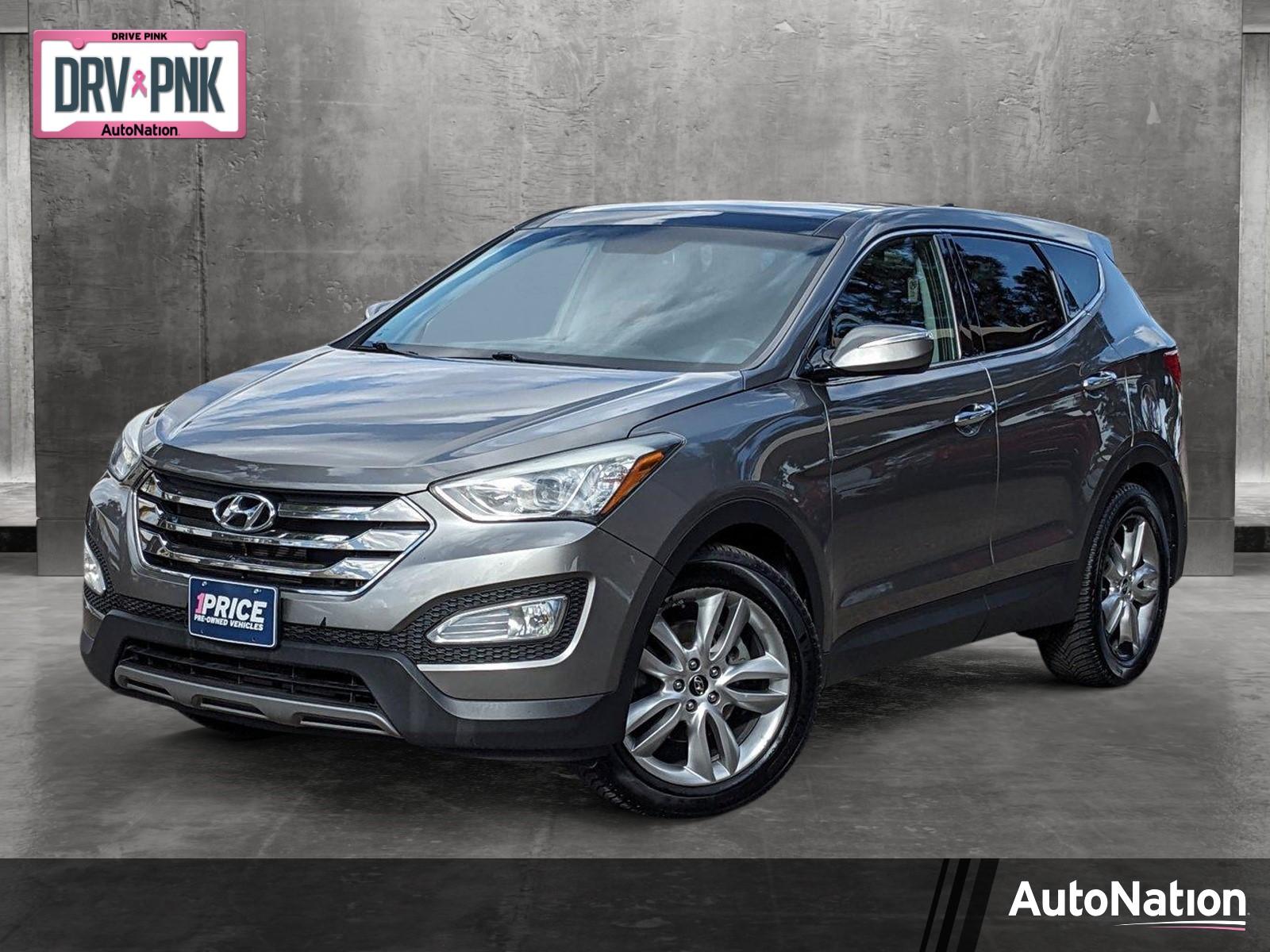 2013 Hyundai Santa Fe Vehicle Photo in GOLDEN, CO 80401-3850