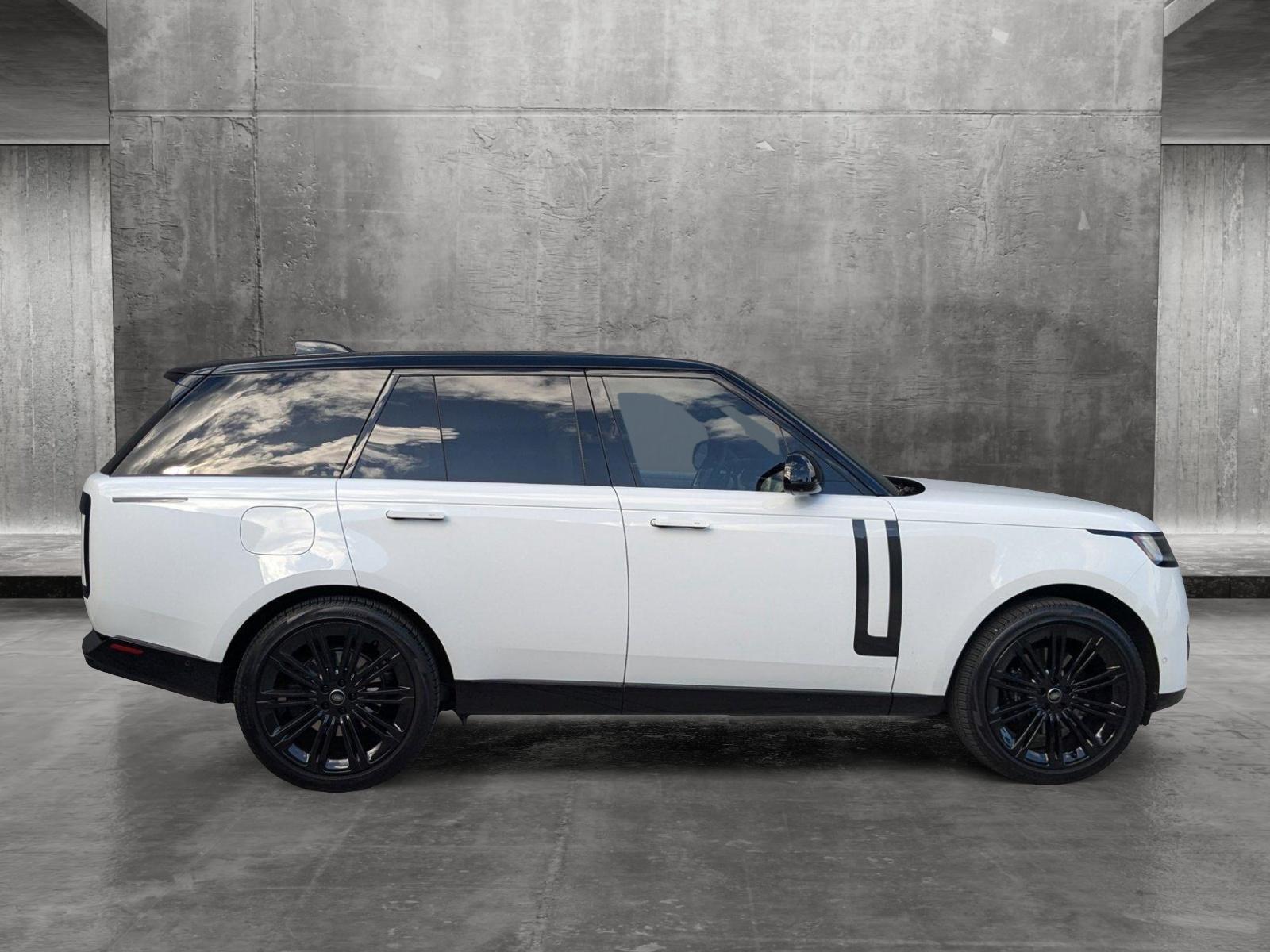 2024 Land Rover Range Rover Vehicle Photo in Pompano Beach, FL 33064