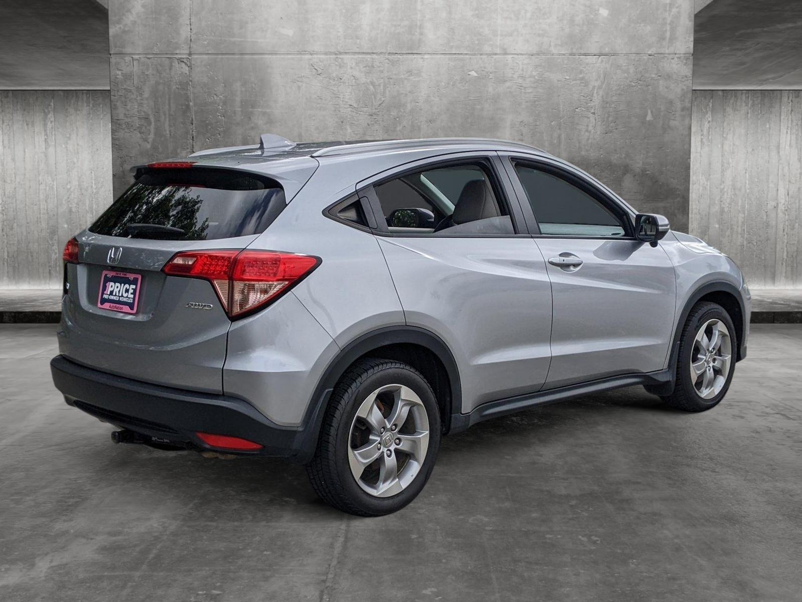 2017 Honda HR-V Vehicle Photo in PEMBROKE PINES, FL 33024-6534