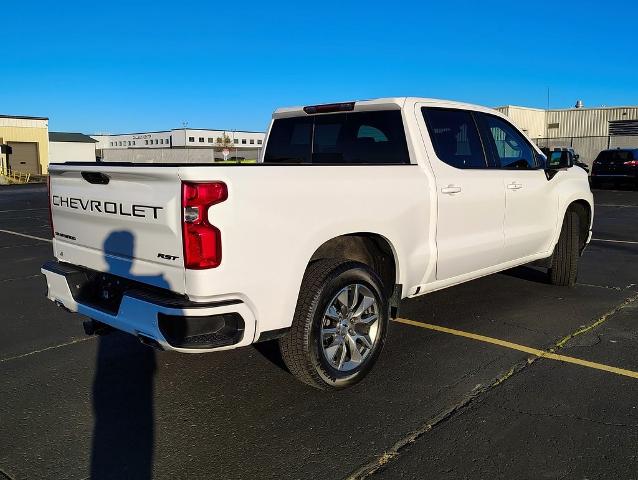 2022 Chevrolet Silverado 1500 LTD Vehicle Photo in GREEN BAY, WI 54304-5303