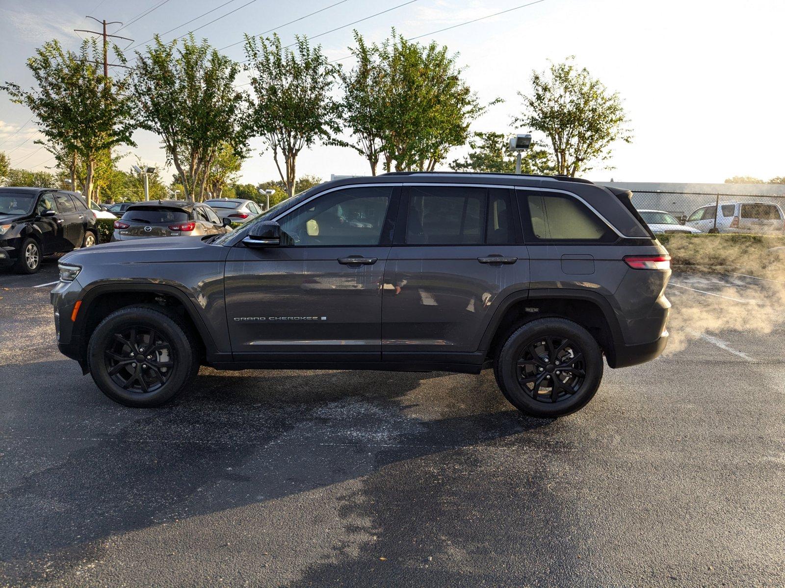 2022 Jeep Grand Cherokee Vehicle Photo in Sanford, FL 32771