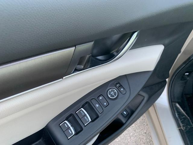 2020 Honda Accord Sedan Vehicle Photo in LAWTON, OK 73505