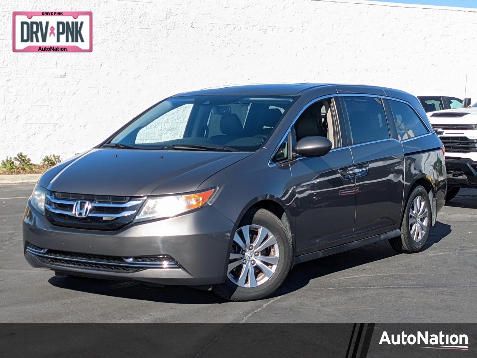 2015 Honda Odyssey Vehicle Photo in VALENCIA, CA 91355-1705