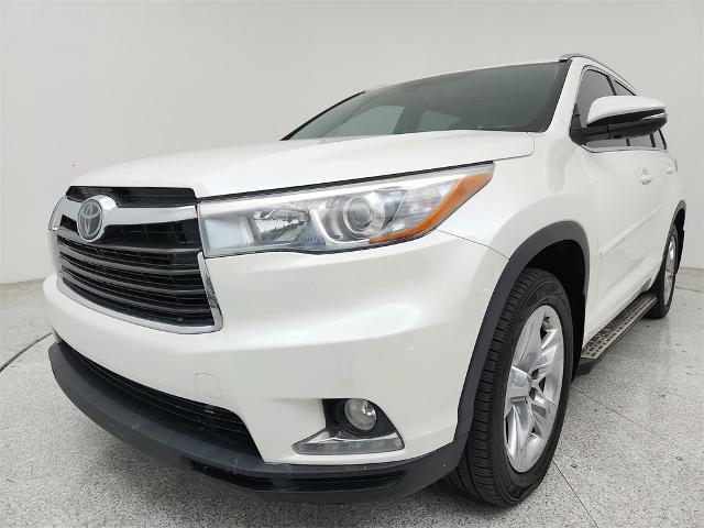 2015 Toyota Highlander Vehicle Photo in Grapevine, TX 76051