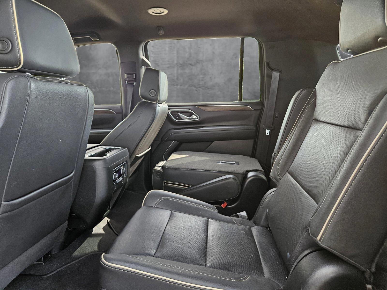 2023 Chevrolet Suburban Vehicle Photo in CORPUS CHRISTI, TX 78412-4902