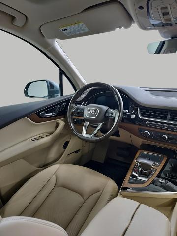 2017 Audi Q7 Vehicle Photo in OSHKOSH, WI 54904-7811